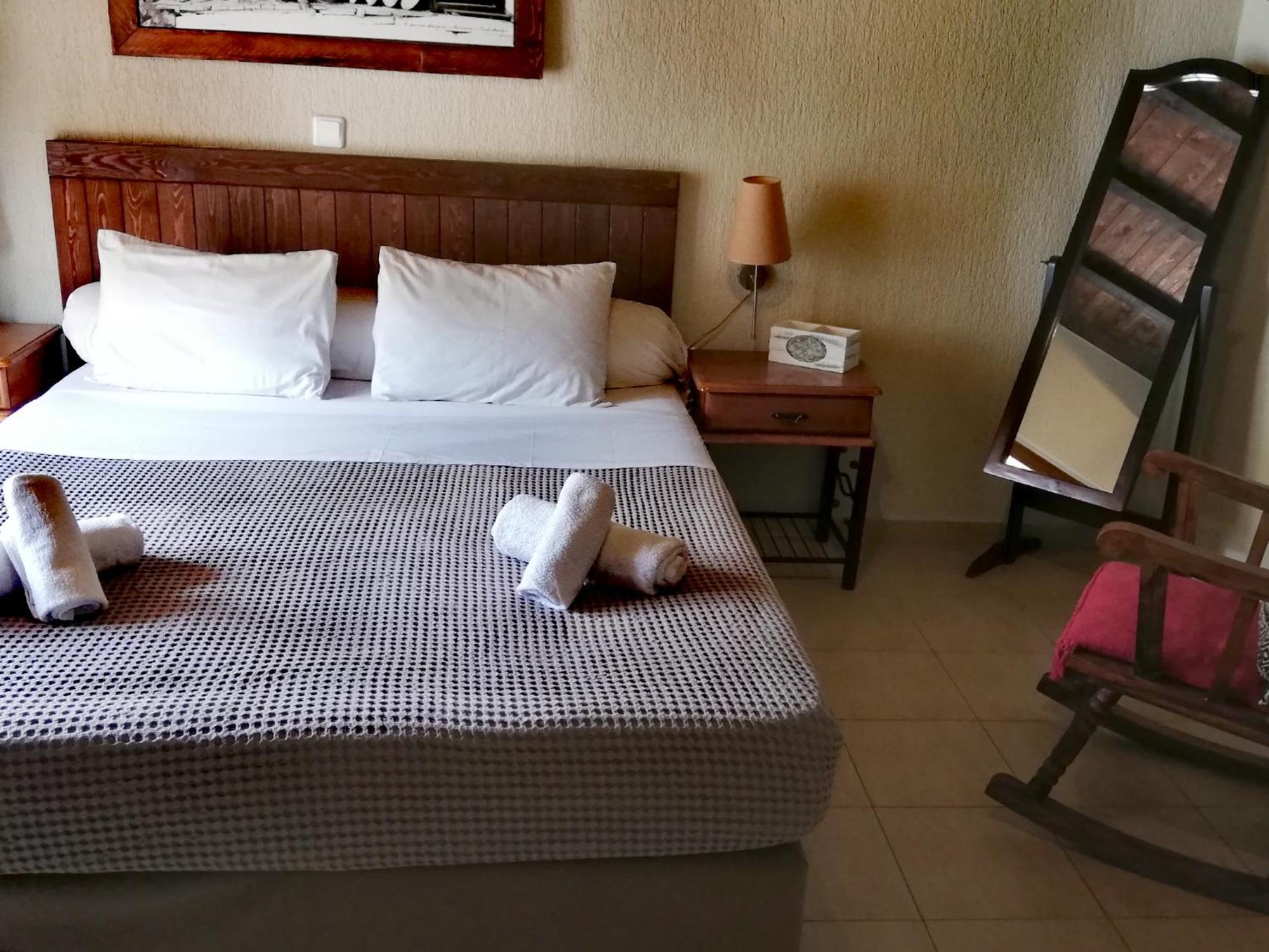 Apartament Axieros *